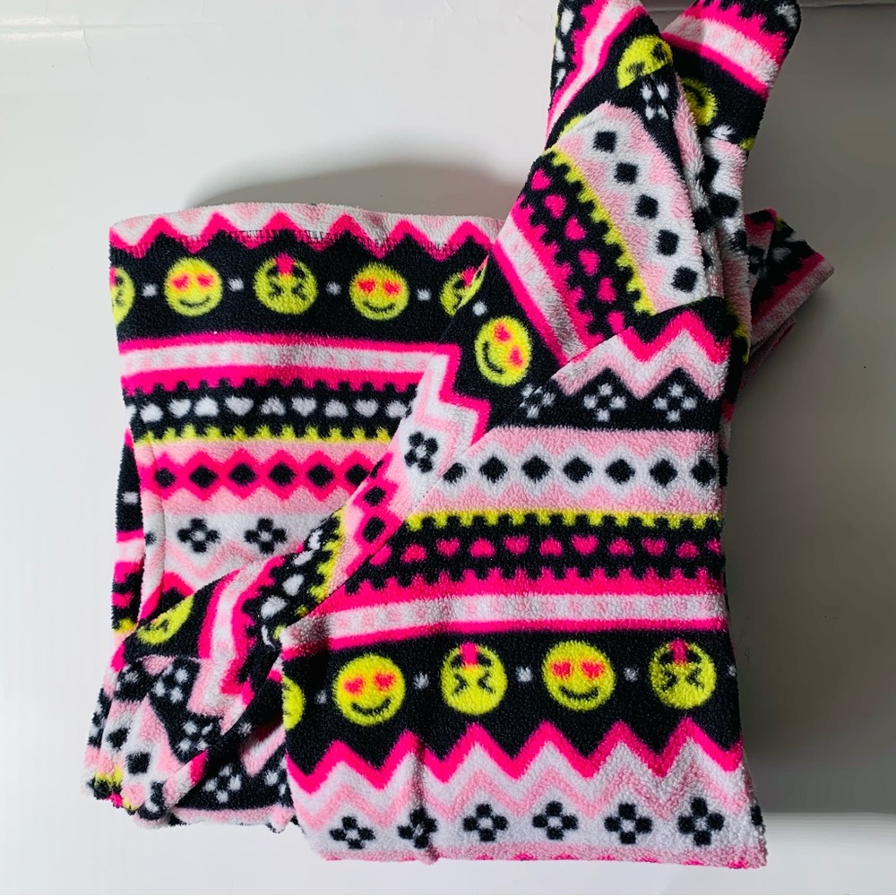 Sweater - Picture 4 of 5